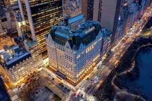 Hotel Plaza, ícone de Nova York, fechará por até quatro anos para restauração