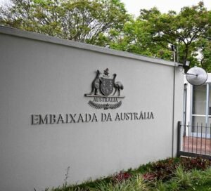 Austrália cita eleições e fala em ‘terrorismo’ após suspender atendimentos nos consulados e na embaixada