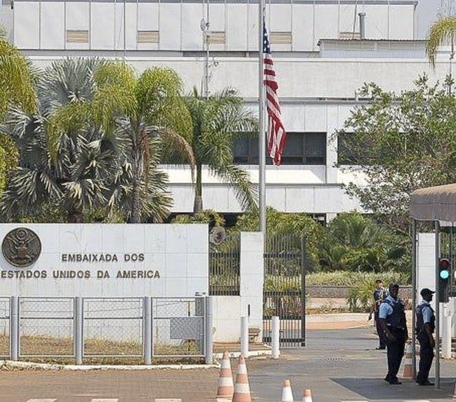 Embaixada dos EUA no Brasil fechou devido a ameaça de bomba em rede social