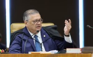 Dino: Desejo que sociedade, mercado e mídia sejam portadores de mensagens de paz e ponderação