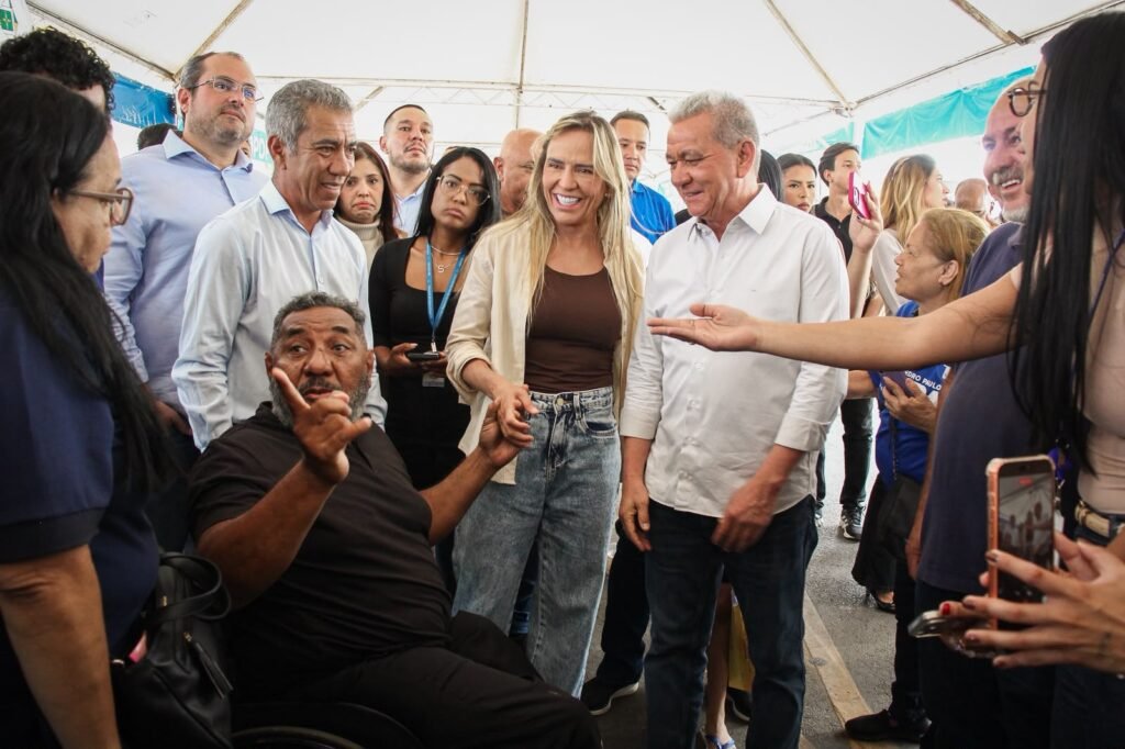 Celina Leão anuncia obras no Núcleo Bandeirante e promete segurança jurídica a feirantes