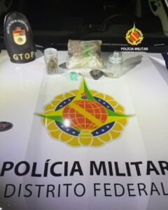 PM prende dois suspeitos de tráfico e apreende cerca de 1 kg de skunk no Recanto das Emas