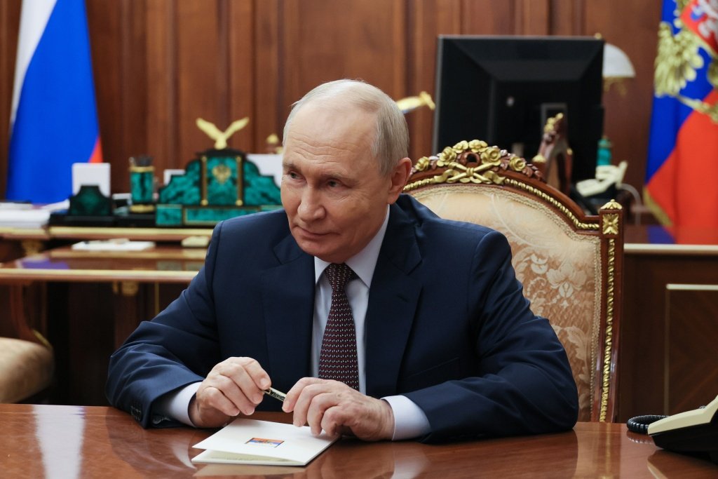 Putin diz que Rússia está pronta para negociar acordo final sobre a guerra com a Ucrânia