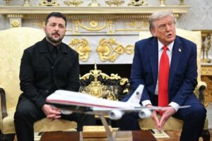 Zelensky diz que EUA quer negociações trilaterais com a Rússia em outubro
