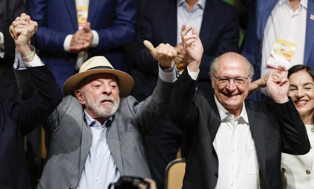 CNBB cumprimenta eleitos e pede que mandatos sejam conduzidos com espírito democrático