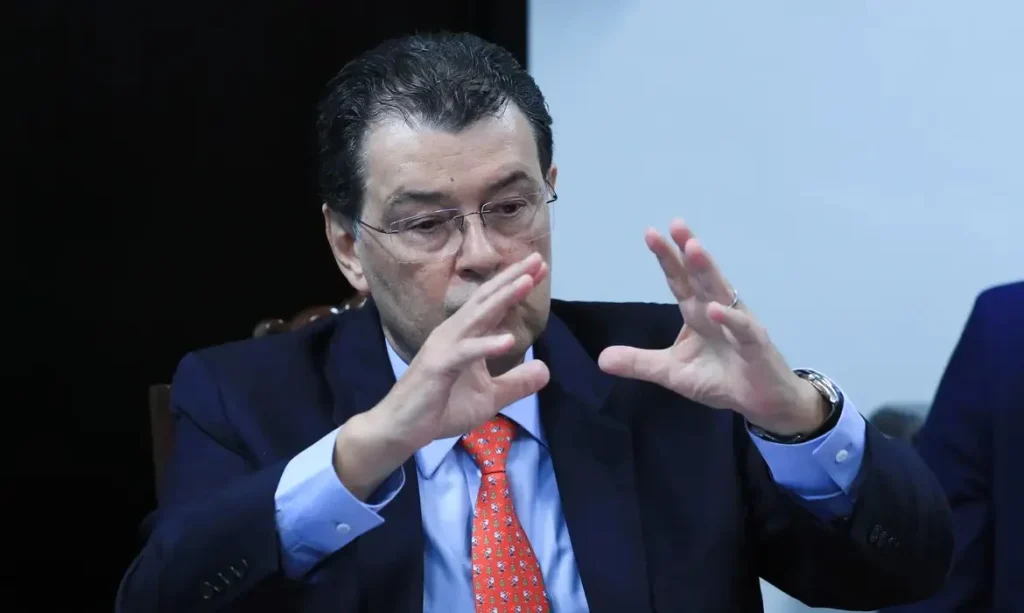 Comissão do Senado define relator para alíquota da CBS e agenda debates