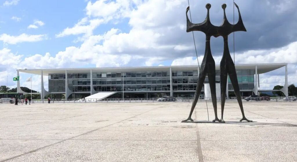 Acessos à Praça dos Três Poderes serão interditados durante eleições no DF