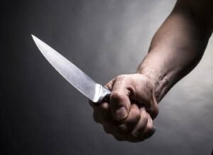 Homem mata adolescente com facada no peito e foge em Ceilândia