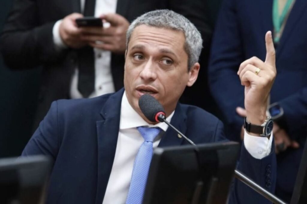 Goiás elege Gustavo Gayer e Gracinha Caiado ao Senado