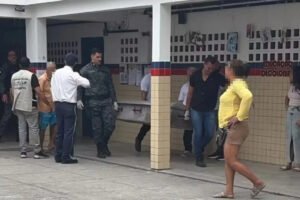 Quatro eleitores morrem após passarem mal em locais de votação no país