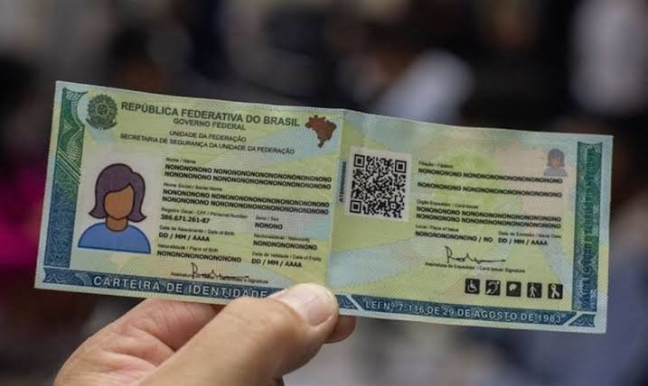 Mais de 40 mil brasileiros trocaram de nome desde mudança na lei
