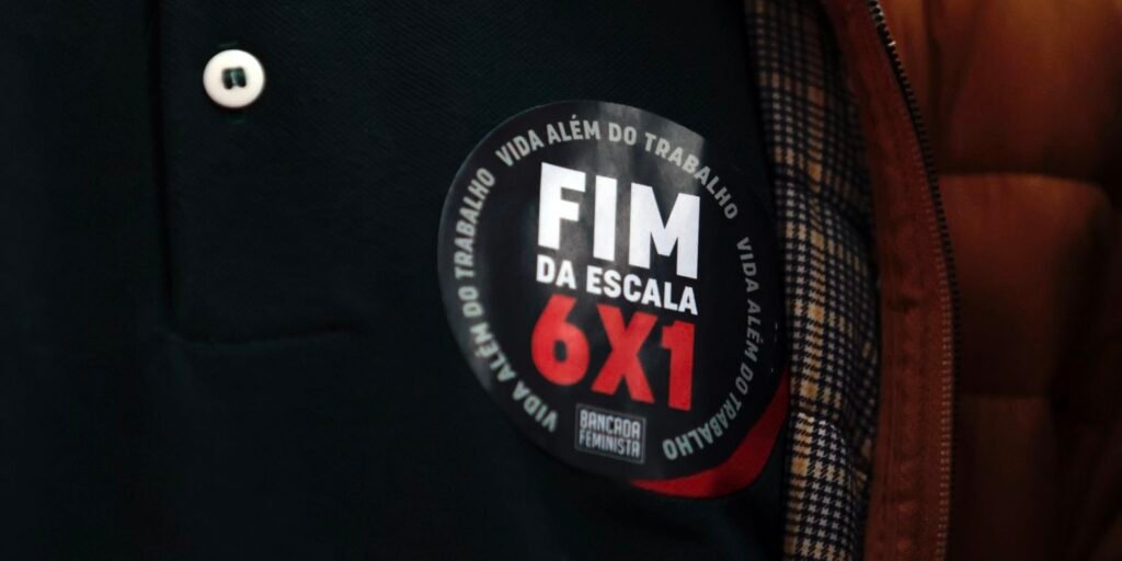 Fim da escala 6x1 deve ser votado nesta quarta-feira (14)