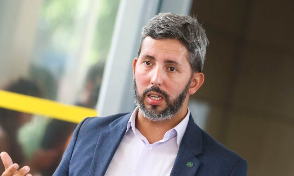 Leandro Grass aciona PF após fala de Celina sobre violência contra mulheres