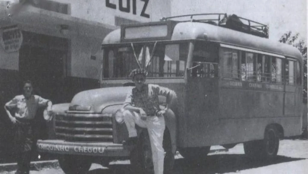 Ônibus andava a 10 km/h em Goiânia e passageiros iam a pé