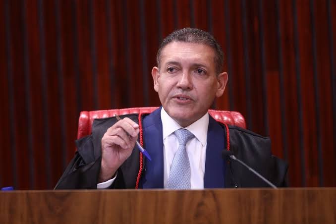 Kassio baixa regra para acelerar análise de ações de propaganda no TSE após críticas