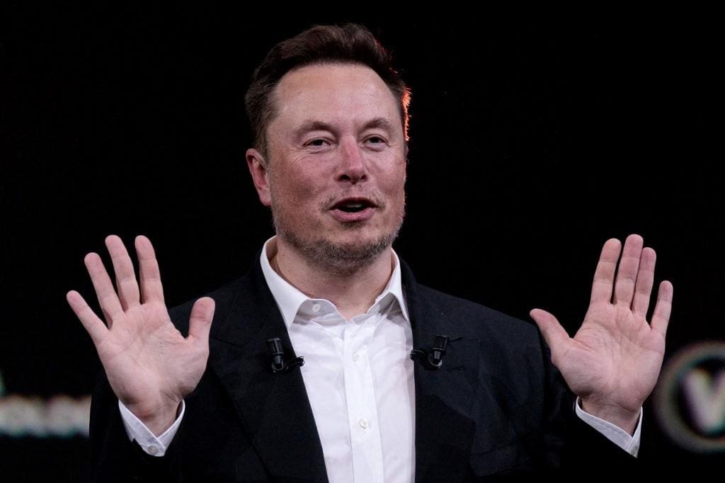 Musk diz que quer dar ações da SpaceX a todas as crianças dos EUA