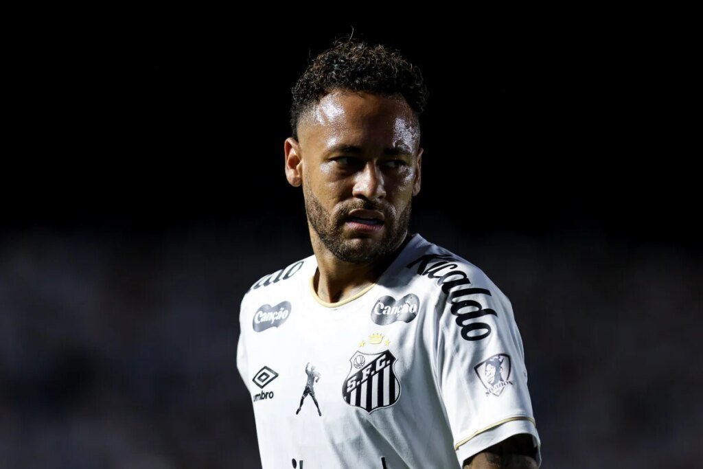 Neymar disputou apenas 5 de 20 clássicos possíveis pelo Santos