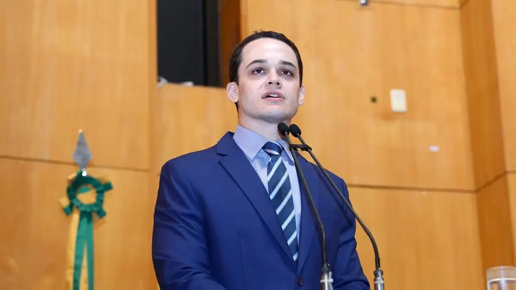 Conheça Lorezeno Pazolini, governador eleito do Espírito Santo