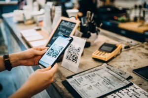 Golpe do QR Code pode desviar pagamentos por boleto e Pix