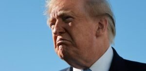 Trump afirma que vai proibir uso do termo "inteligência artificial"