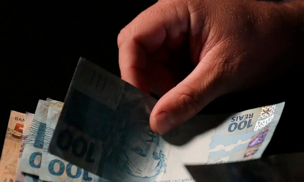 Governo acelera devolução de saldos em bets após bloqueio de sites