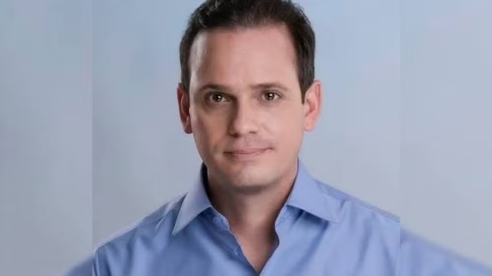 Gaeco prende secretário e marido da prefeita de Bauru em operação