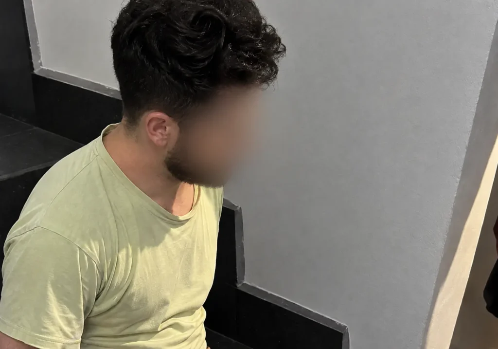 Homem esfaqueia o próprio pai e liga para a PM em Goiânia