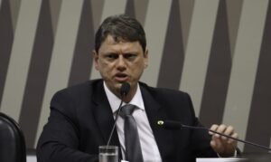 Governo de SP: Tarcísio tem 50% das intenções de voto e Haddad, 33%, diz pesquisa Datafolha