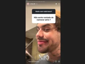 cantor não quer relacionamento sério